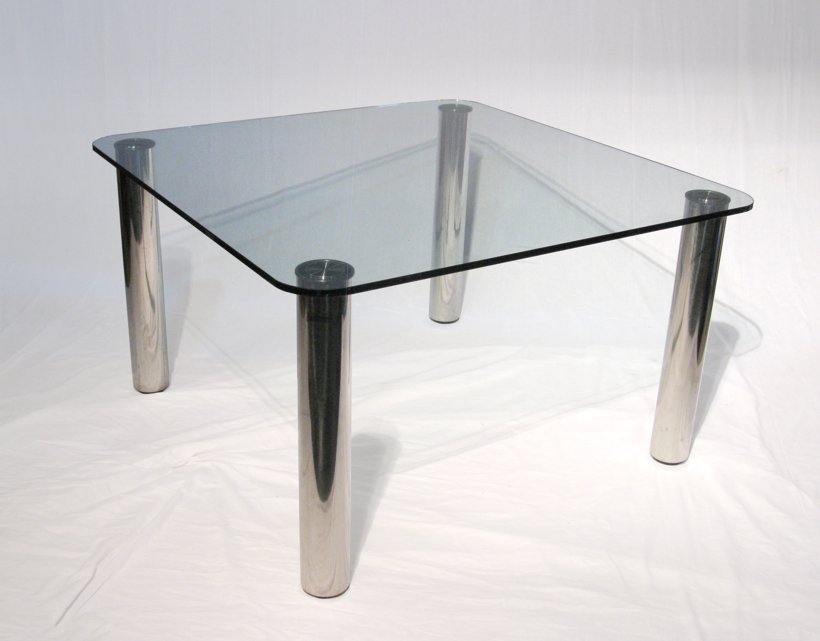 Spaceage dining table