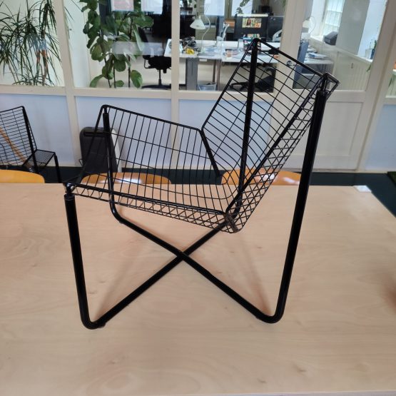 JÄRPEN wire chair 1983 left side